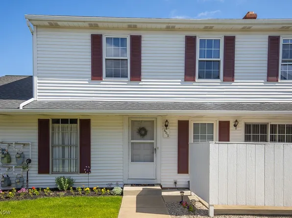 6515 Liberty Bell Dr #14-B, Brookpark, OH 44142