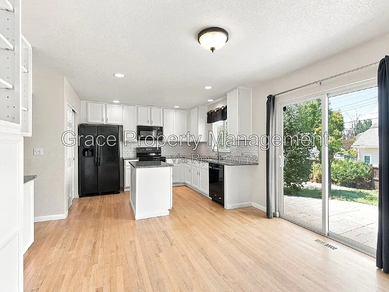 22447 E Dorado Pl — Photo 5