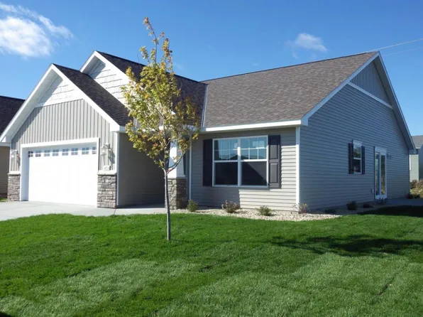 470 3rd St S, Sartell, MN 56377
