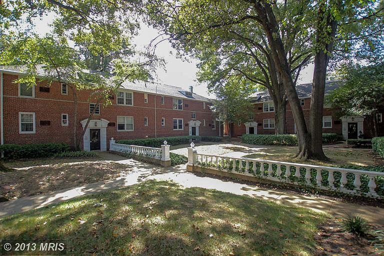 1st image of 100 N George Mason Dr APT 4