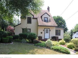 262 Gardner Ave, New London, CT 06320