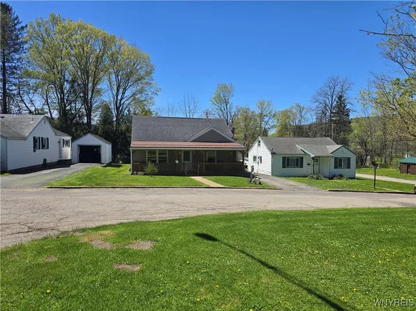 3 Medbury Hts, Cuba, NY 14727