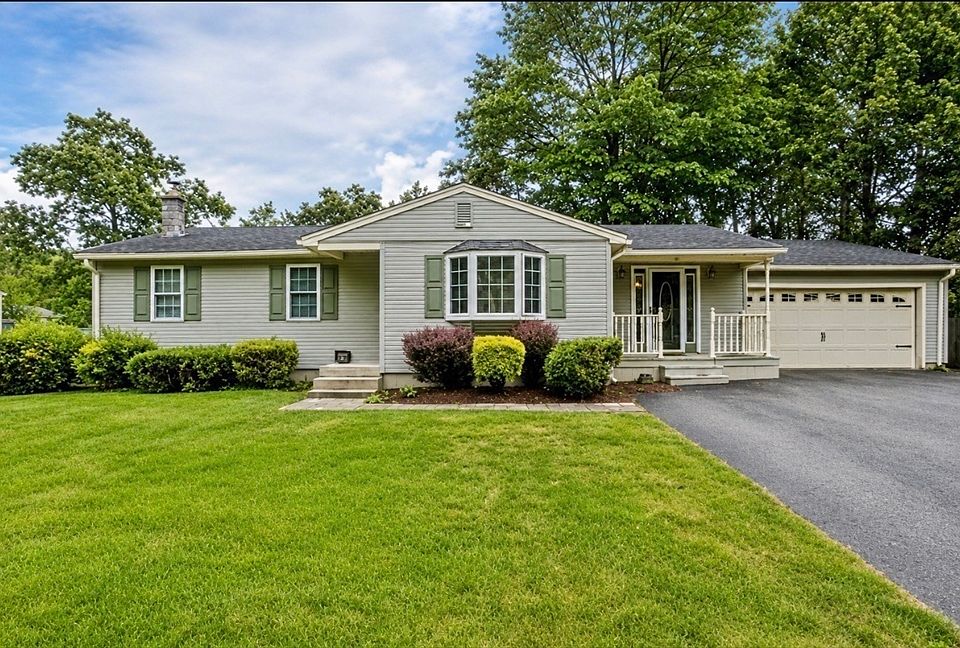 1st image of 91 Spikenard Cir