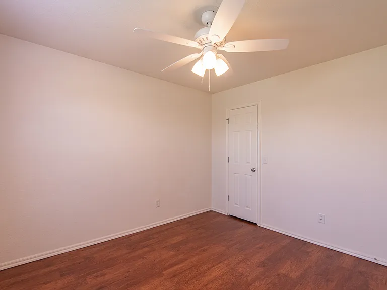 17405 Bronze Ln — Photo 17