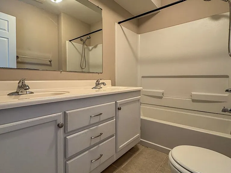 7228 Ainsley St — Photo 18