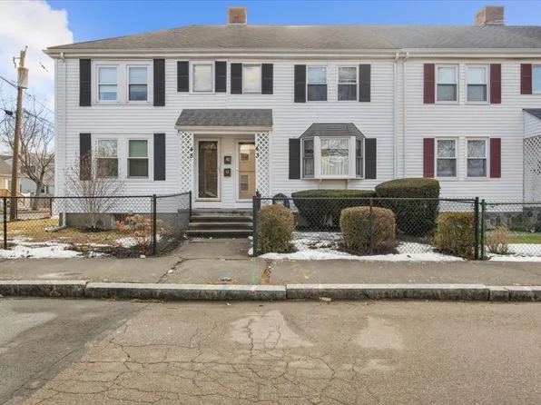 43 Keyes St, Quincy, MA 02169