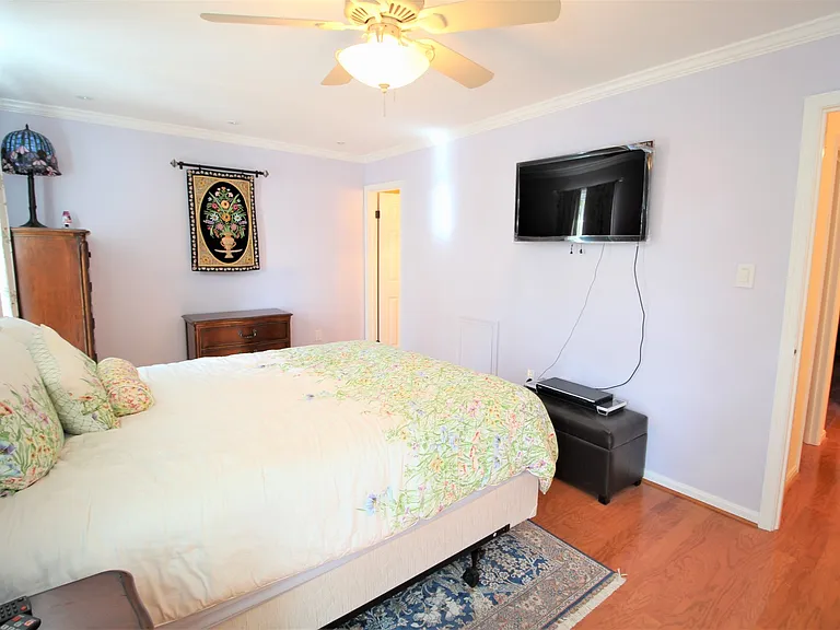 6603 Forbush Ct — Photo 24