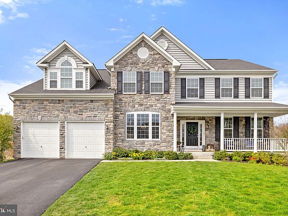 2nd image of 16973 Buckington Ct