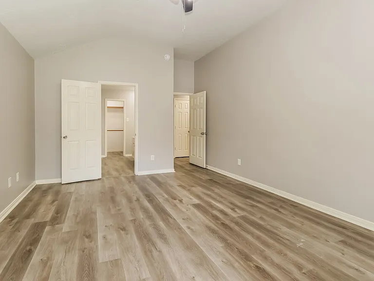 12080 La Salle River Rd — Photo 11