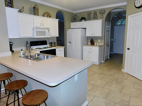 4th image of 3008 Gianna Way