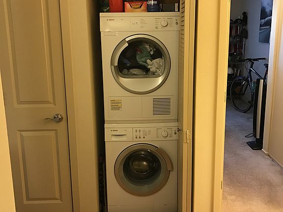 2nd image of 1441 Creekside Dr APT 3076