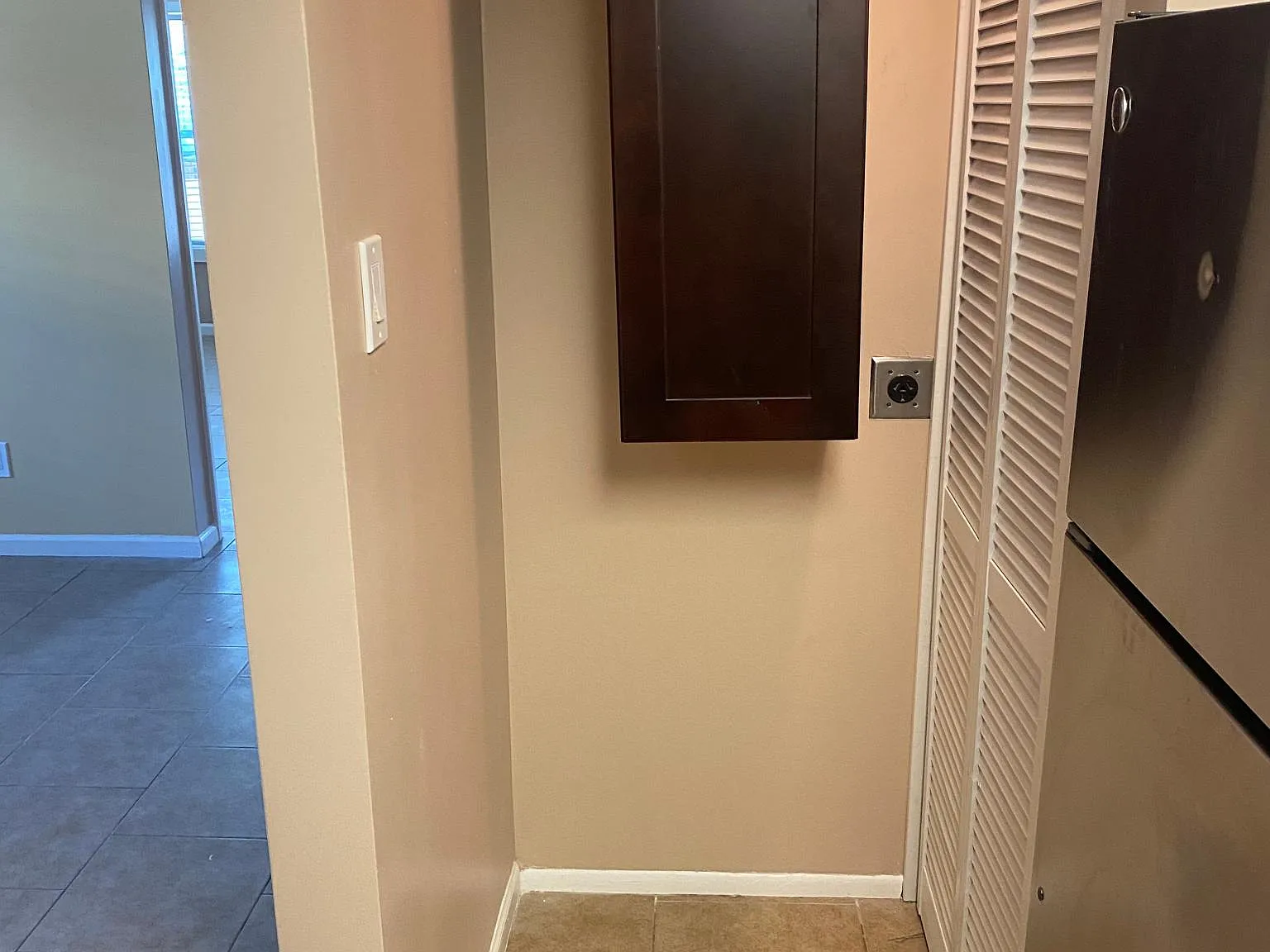 1138 E McKinley St — Photo 3