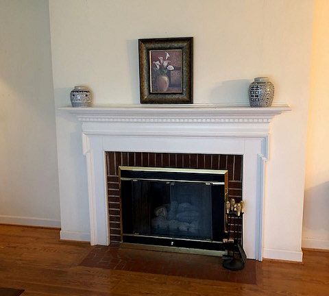 5th image of 118 W Pine St