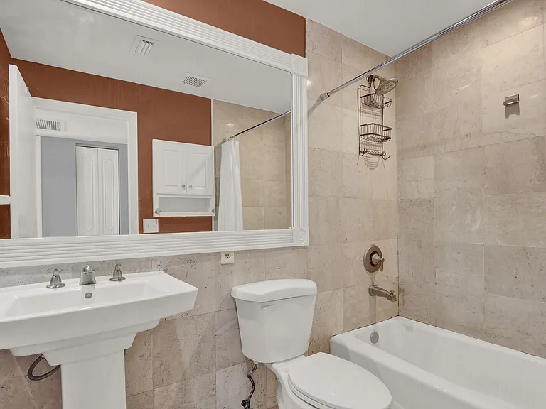 312 Southwind Dr #207 — Photo 13