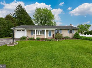 630 E Canal Rd, York, PA 17404