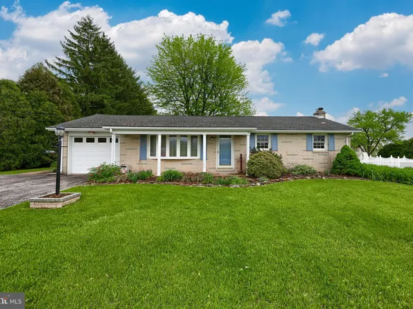 630 E Canal Rd, York, PA 17404