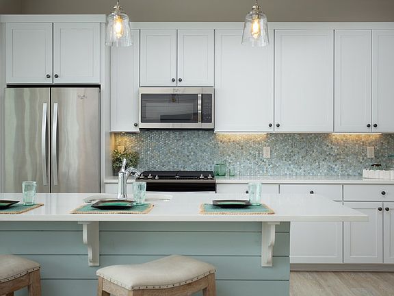 4th image of 292 Reserve Ln #604