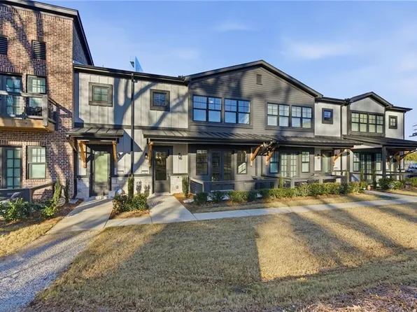 947 Willingham Dr #2, Hapeville, GA 30354