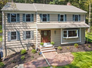 37 Mile Dr, Chester, NJ 07930