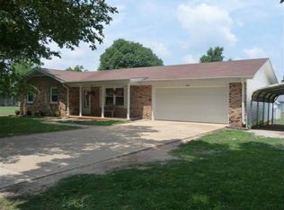 1451 4th St, West Plains, MO 65775
