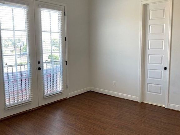 5th image of 1540 4th Ave E #20