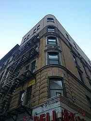574 Amsterdam Avenue in Upper West Side