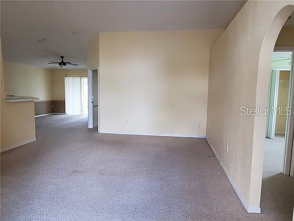 3rd image of 3282 Fairhaven Ave