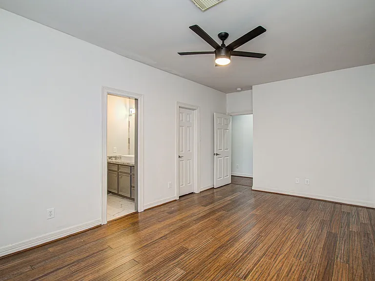 13514 Broadmeadow Ln — Photo 41