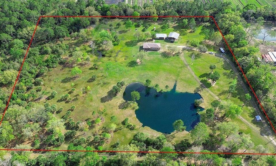 1st image of 1545 Saddle Run Dr