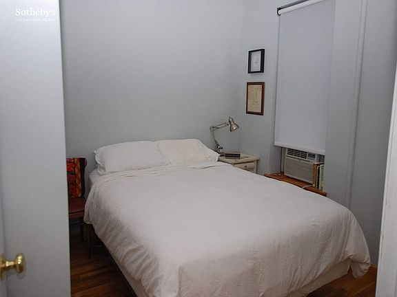 5th image of 22 Leroy St APT 10