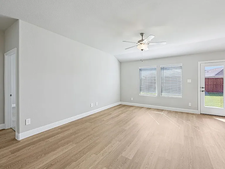 5910 Broadacre Dr — Photo 20