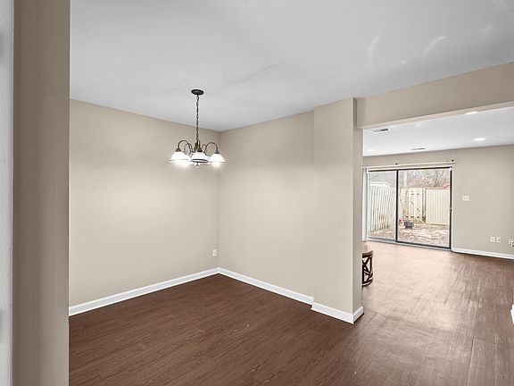 2nd image of 1322 Tishman Ln