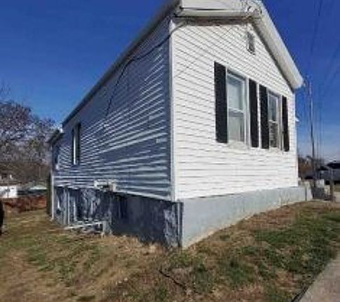 2nd image of 515 9th Ave