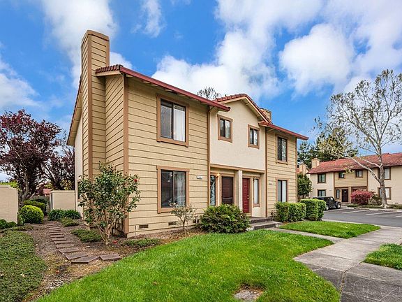 3rd image of 348 Park Place Drive