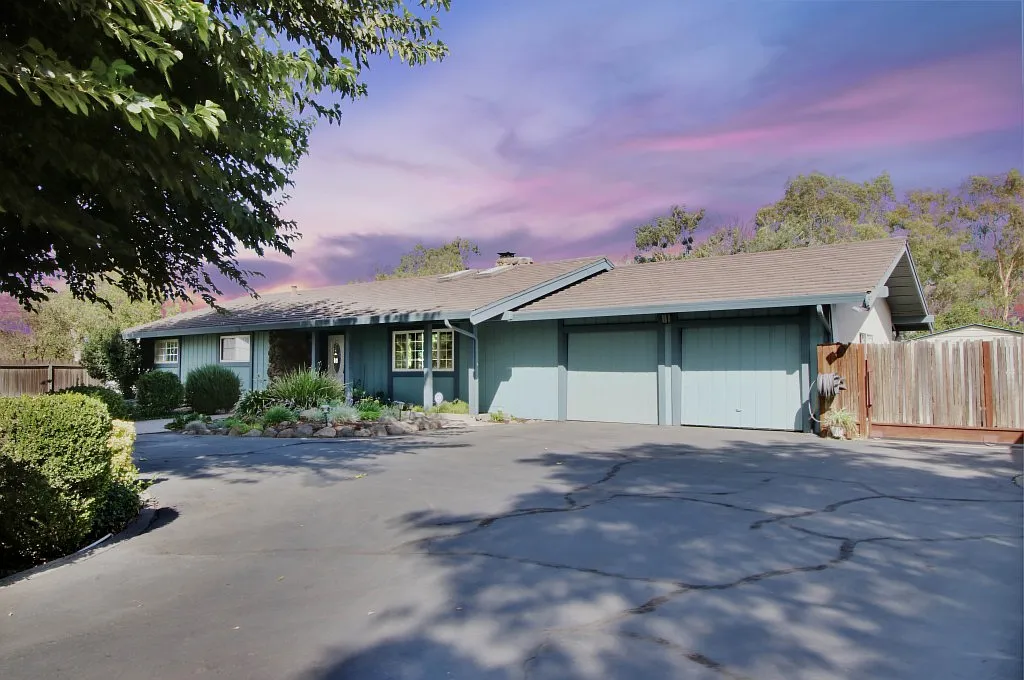 2954 S Corral Hollow Rd photo 1
