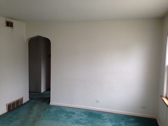 2nd image of 2705 Leona St