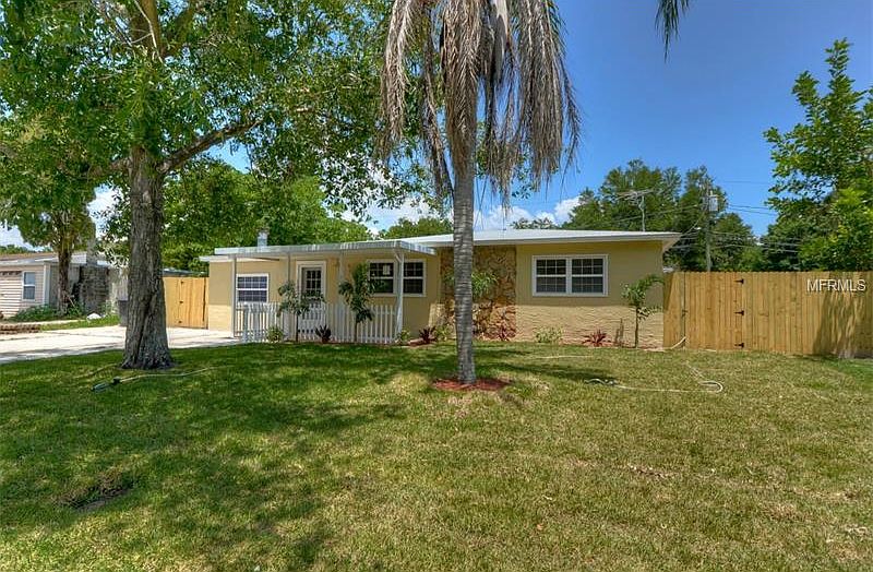 1st image of 7101 Orpine Dr N