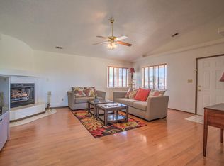 35 Pinto Rd, Edgewood, NM 87015
