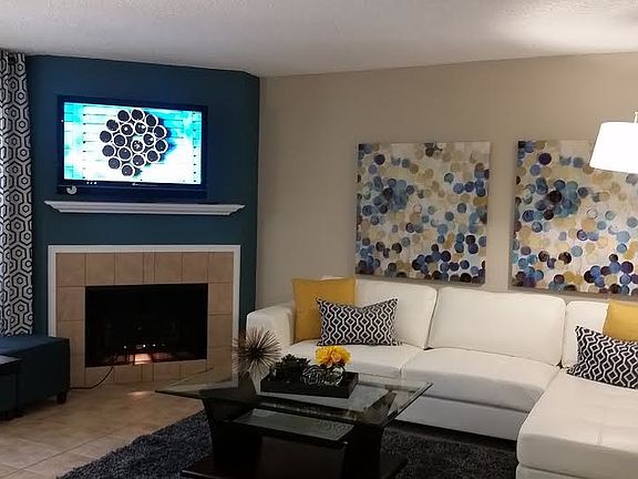 3rd image of 5777 Folkstone Ln