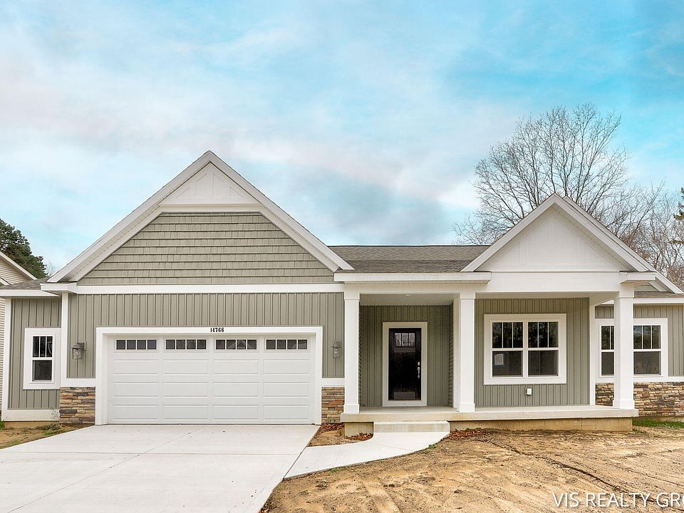 1st image of 14766 Arcadia Woods Dr