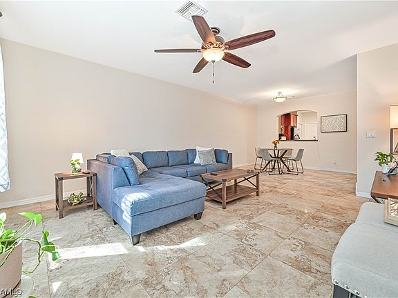 4th image of 9511 Roundstone Cir