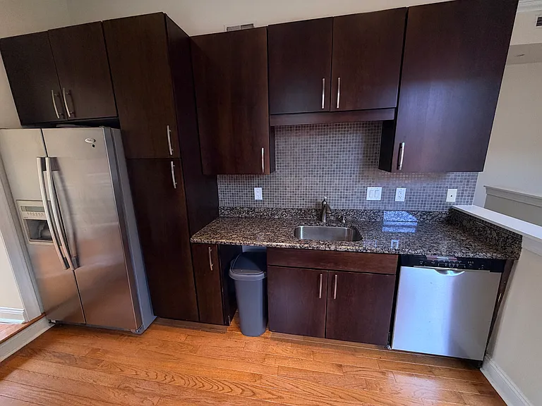 1315 Wolf St #2 — Photo 3