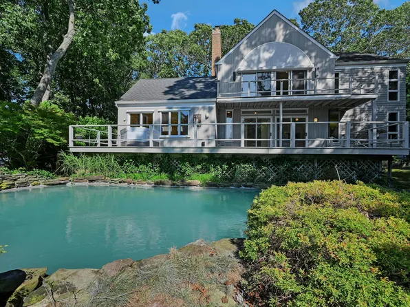 8 Lilliput Ln #B, Shelter Island Heights, NY 11965