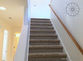 375 Umpqua View Dr, Roseburg, OR