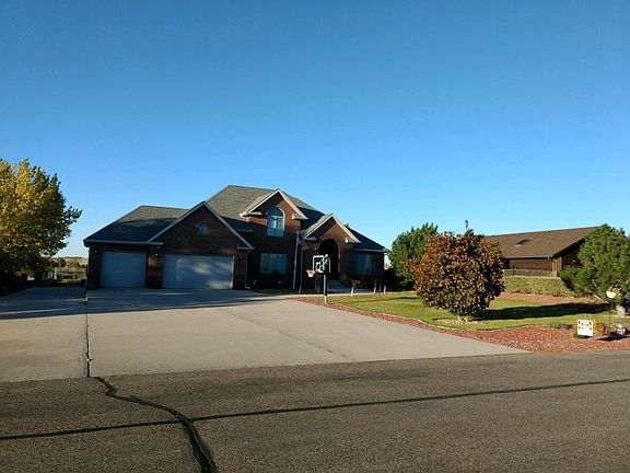 3rd image of 88 Fairway Dr