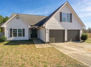 106 Tanner Loop, Raeford, NC 28376