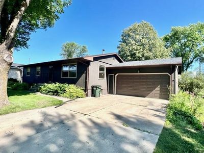 203 E 12th St, Redwood Falls, MN, 56283