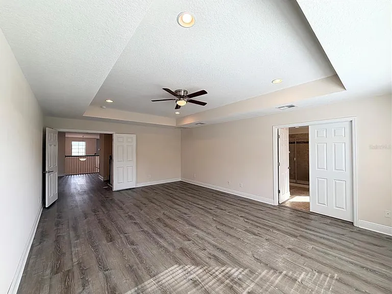 19522 Whispering Brook Dr — Photo 15