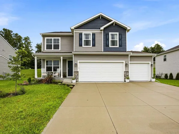 709 Prairie View Dr, West Branch, IA 52358