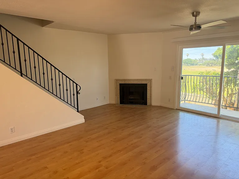 4624 W Point Loma Blvd #9 — Photo 13